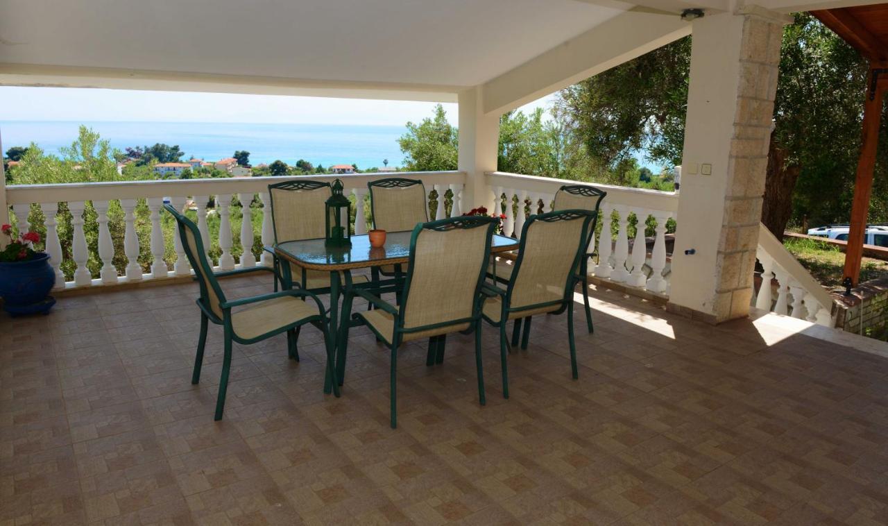 Olive Stone Villa Nea Skioni Bagian luar foto