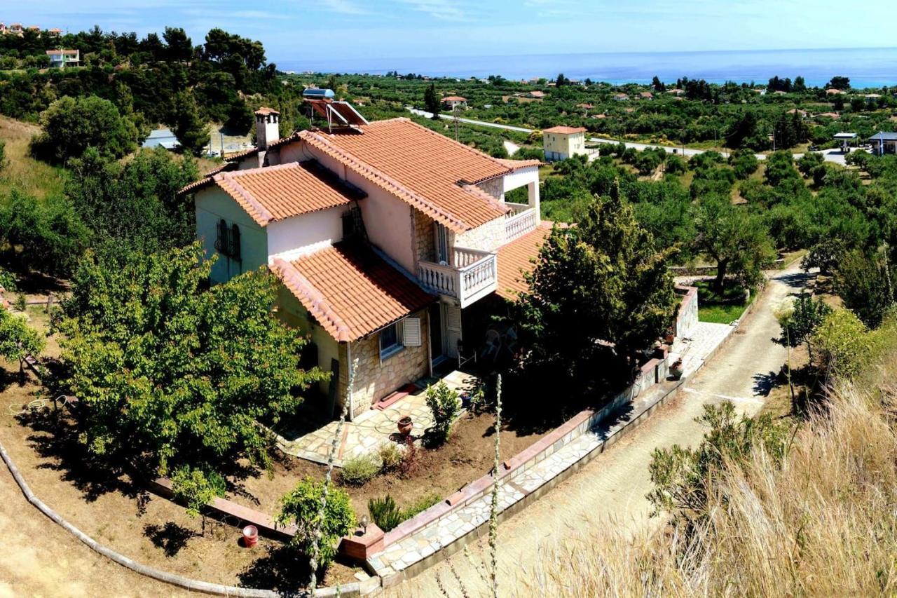 Olive Stone Villa Nea Skioni Bagian luar foto